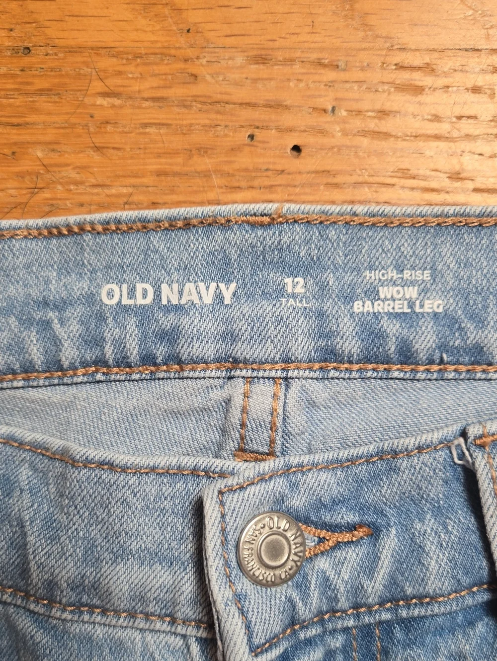 Old Navy high-waisted Wow barrel ankle jeans, Summer wash 12 Tall